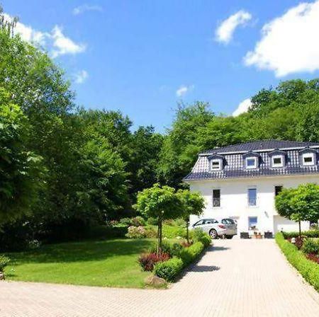 Weisses-Haus-Am-Kurpark-Fewo-Waldblick Quedlinburg Eksteriør bilde