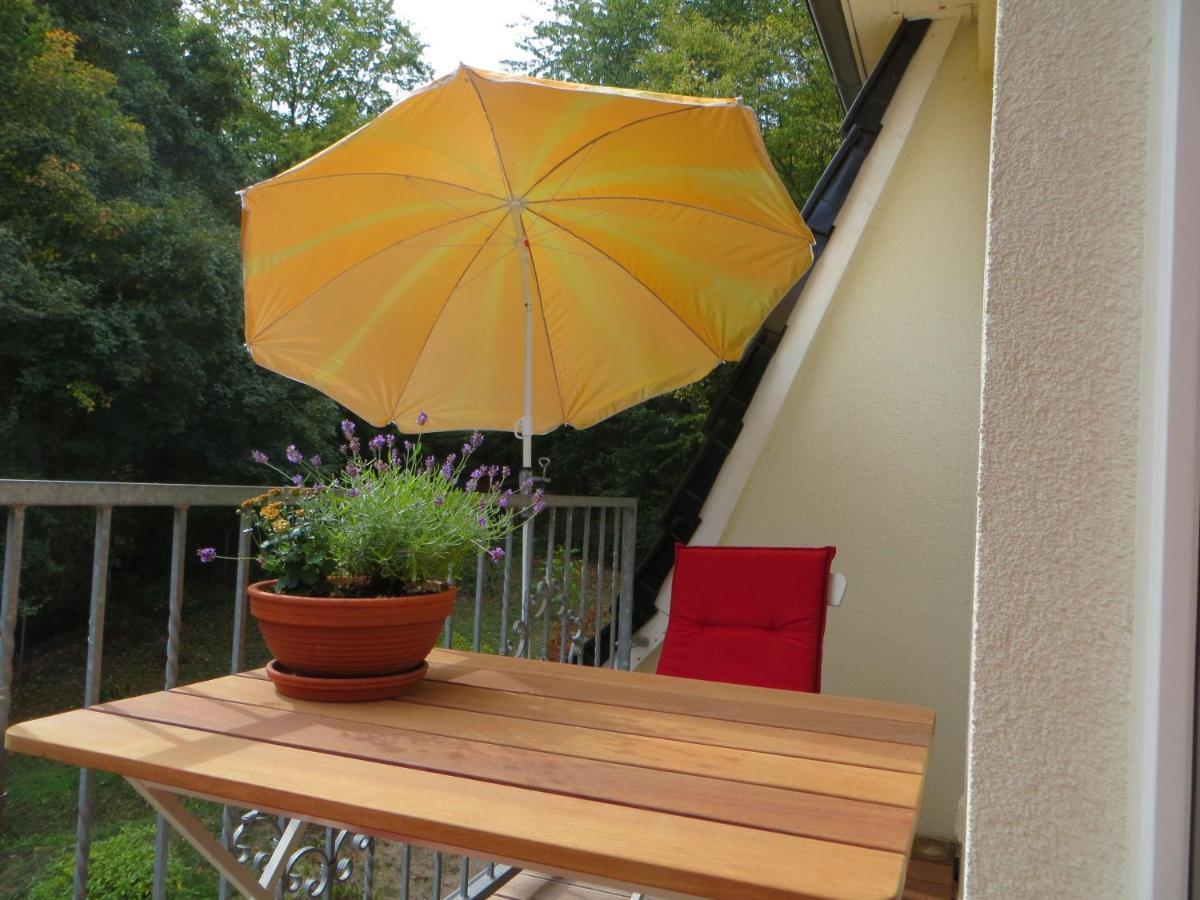 Weisses-Haus-Am-Kurpark-Fewo-Waldblick Quedlinburg Eksteriør bilde